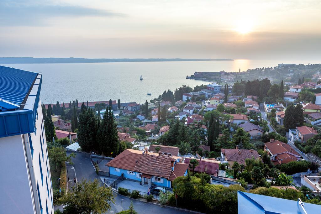 Dijaski Dom Portoroz, Hostel Екстериор снимка