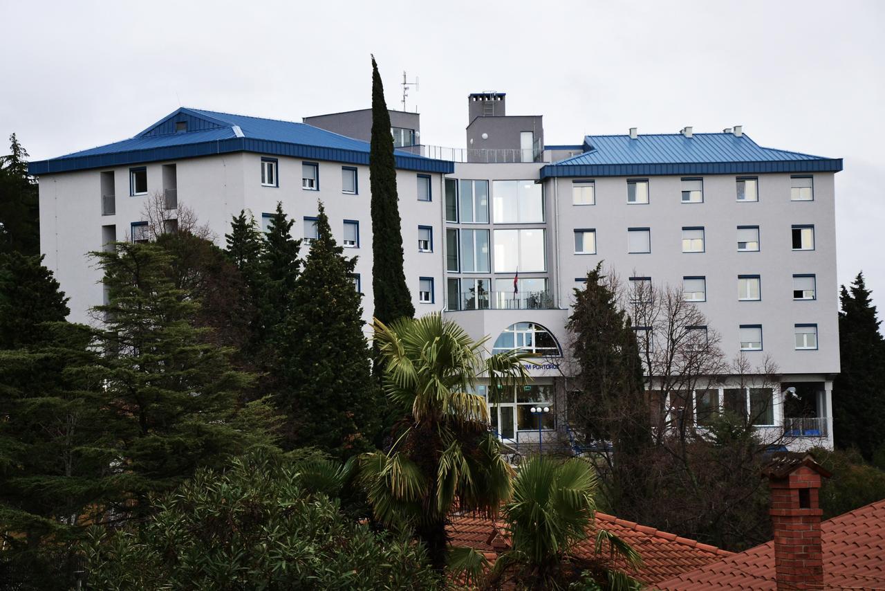 Dijaski Dom Portoroz, Hostel Екстериор снимка